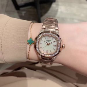 Replica Patek Philippe Nautilus 904l Stainless Steel quartz movement Watch 33mm