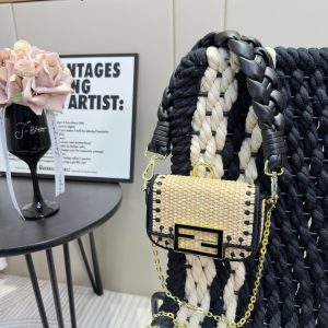 Replica Fendi Bag  14*10CM