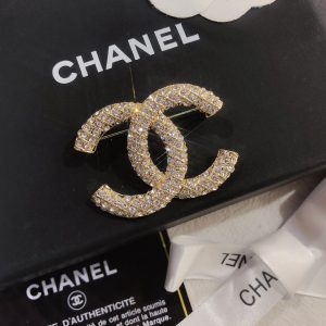 Replica CHANEL Brooch
