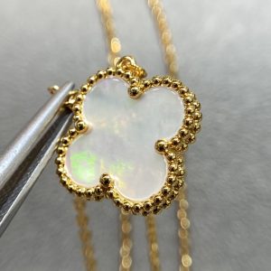 Replica VanCleef Arpels Necklace