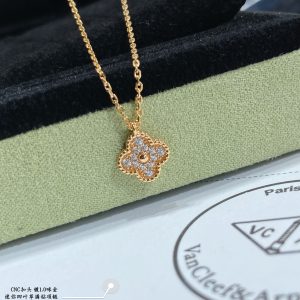 Replica VanCleef Arpels Necklace