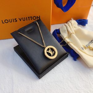 Replica LOUIS VUITTON Necklace