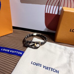 Replica LOUIS VUITTON Bangle