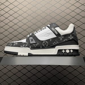 Replica Louis Vuitton Shoe Louis Vuitton Trail Sneaker LV BLACK SIZE 38-45_01886