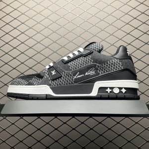 Replica Louis Vuitton Shoe Louis Vuitton LV Trainer Size 38-46 60PJJH38